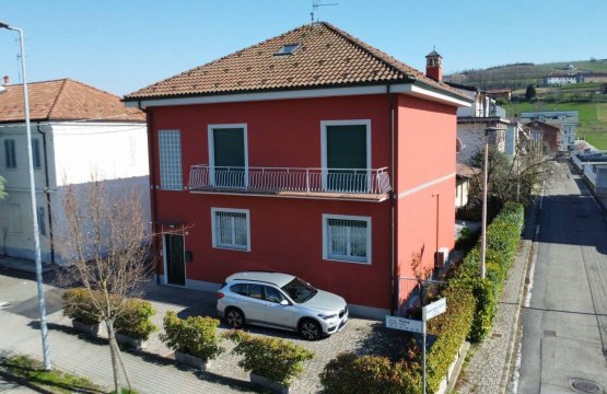 À vendre Villa Ville Alba Piemonte