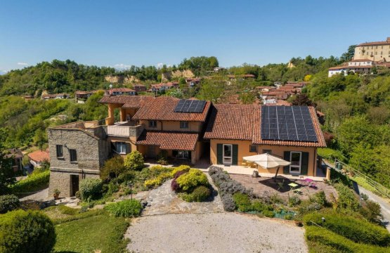Zu verkaufen Villa Landschaft Pocapaglia Piemonte